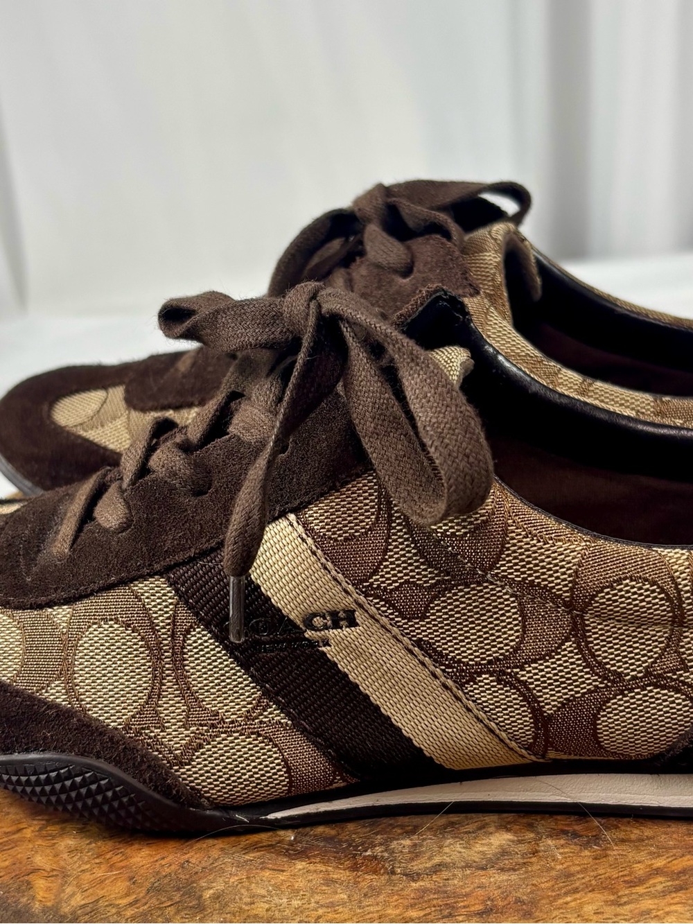 Coach Signature and C Brown Jacquard Sneakers Size 6.5 - Picture 5 of 16